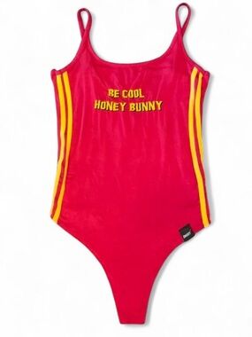 Omighty Red Pulp Fiction 'Be Cool Honey Bunny' Bodysuit Size L